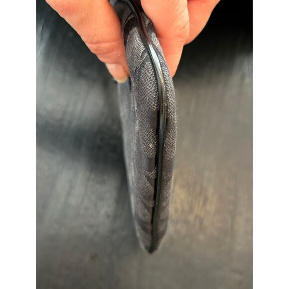 Dooney and Bourke Signature Jacquard zip Coin Purse Key Chain wristlet bag - Picture 5 of 9